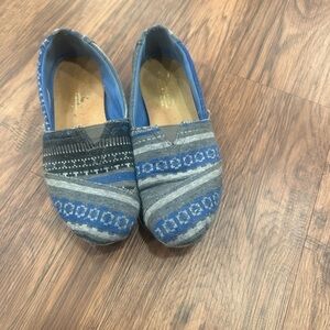 Toms Navy and Gray Casual Slip-Ons